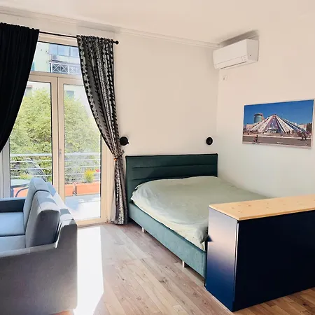 Apartment Theoffice - Stylish In Perfect Location Tirana